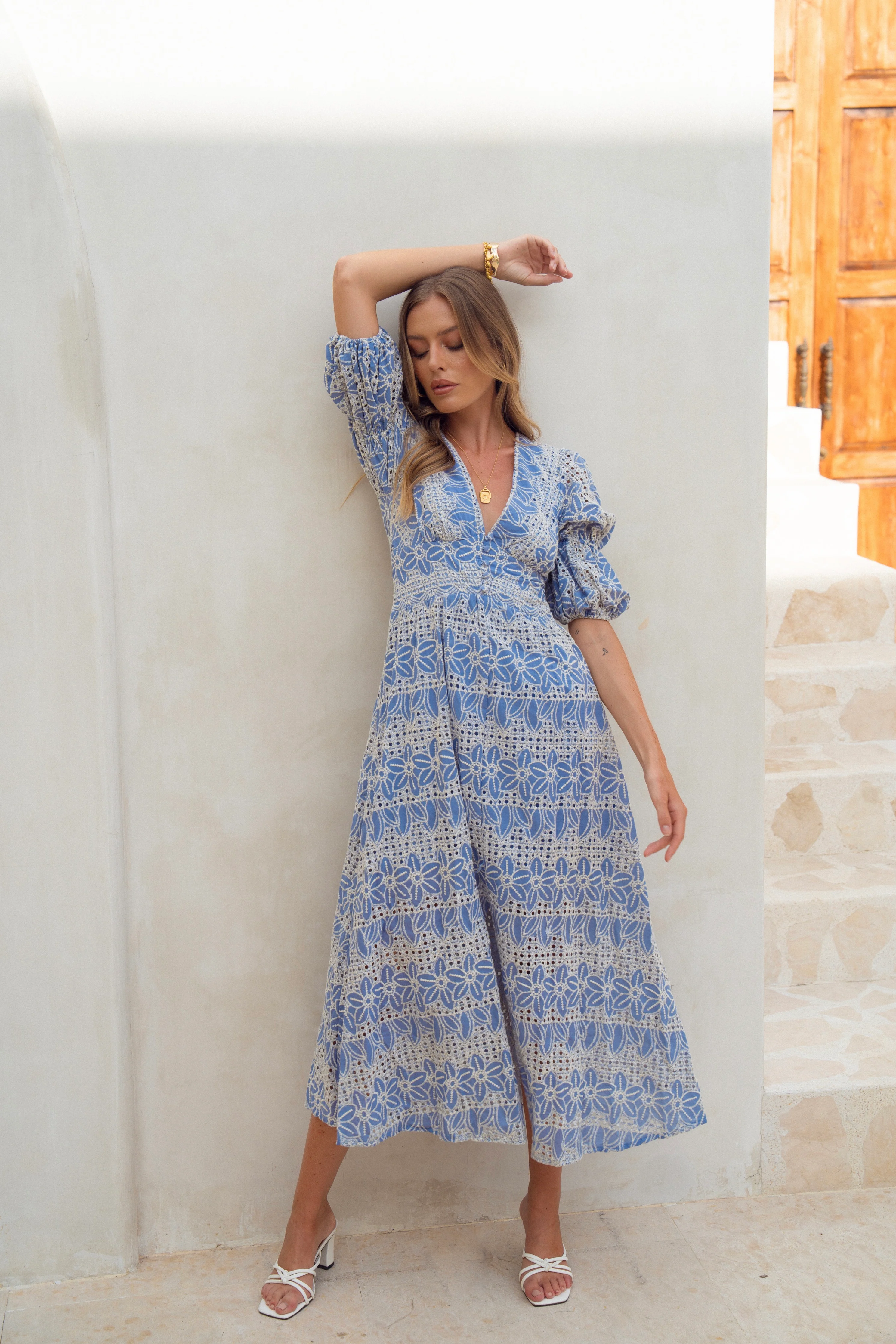 Alicia V-Neck Embroidery Midi Dress - Image 4