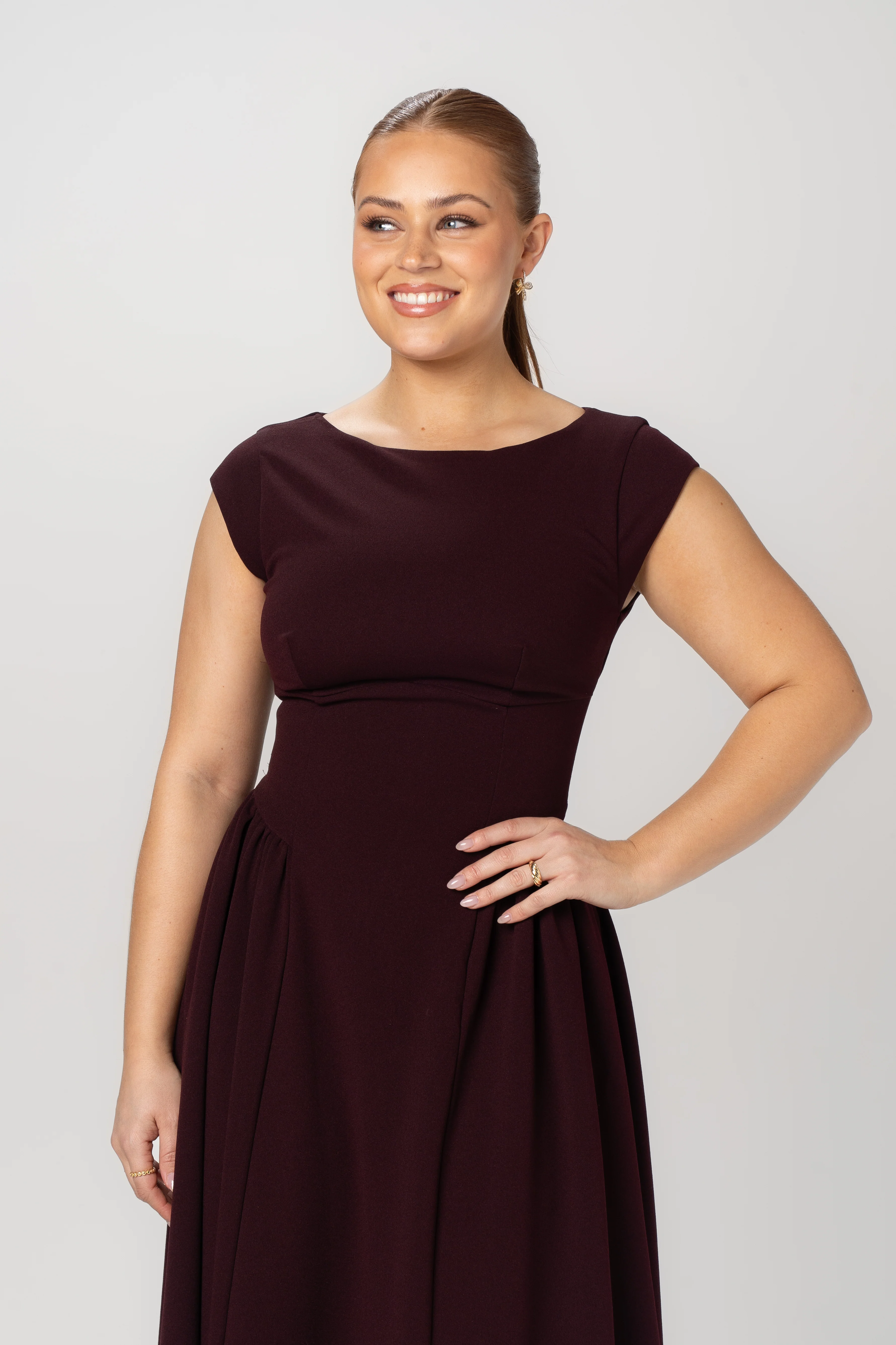 Aurelia Cap Sleeve Maxi Dress in Wine - Image 3