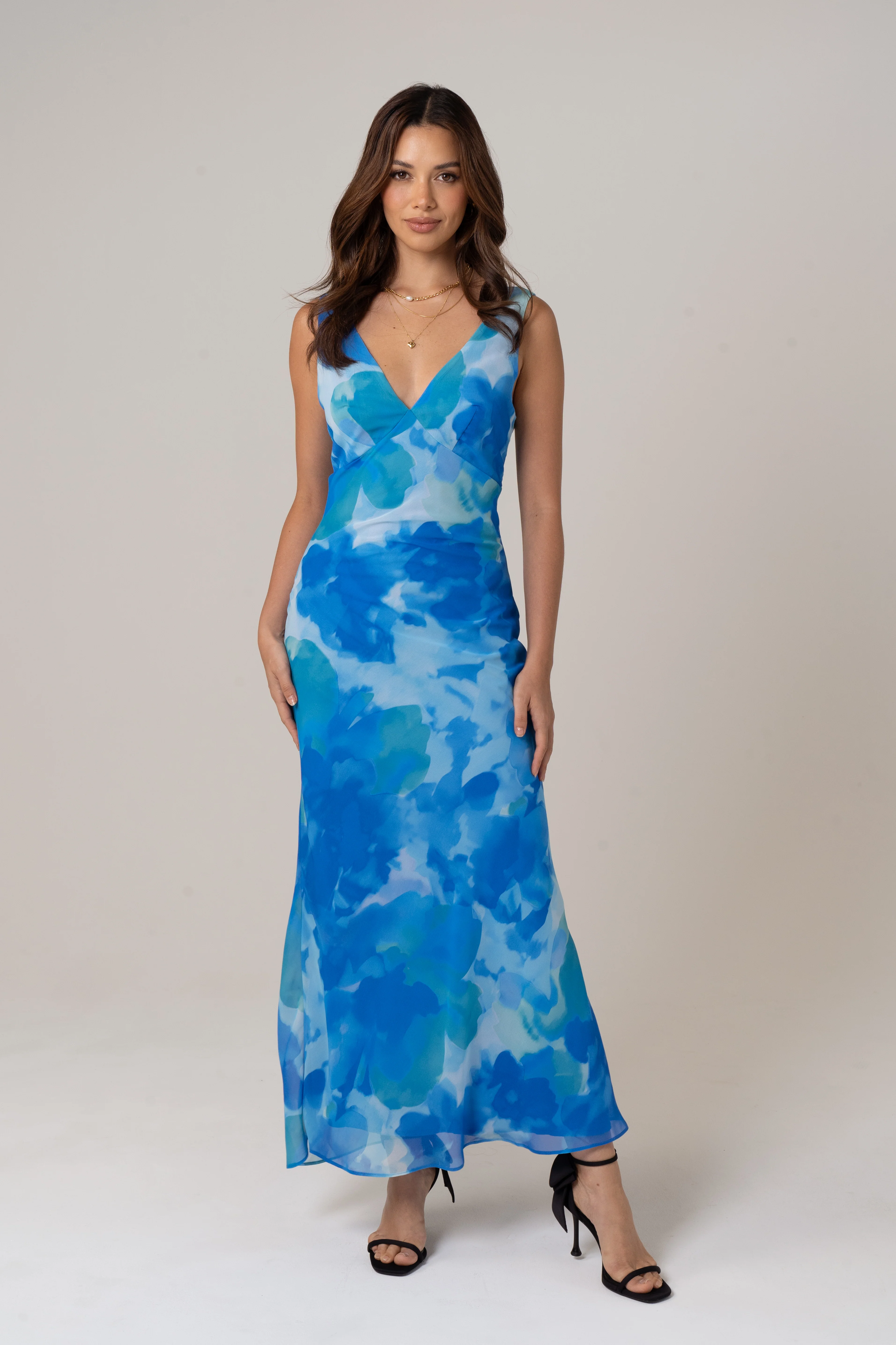 Bailey V-Neck Midi Dress - Image 19