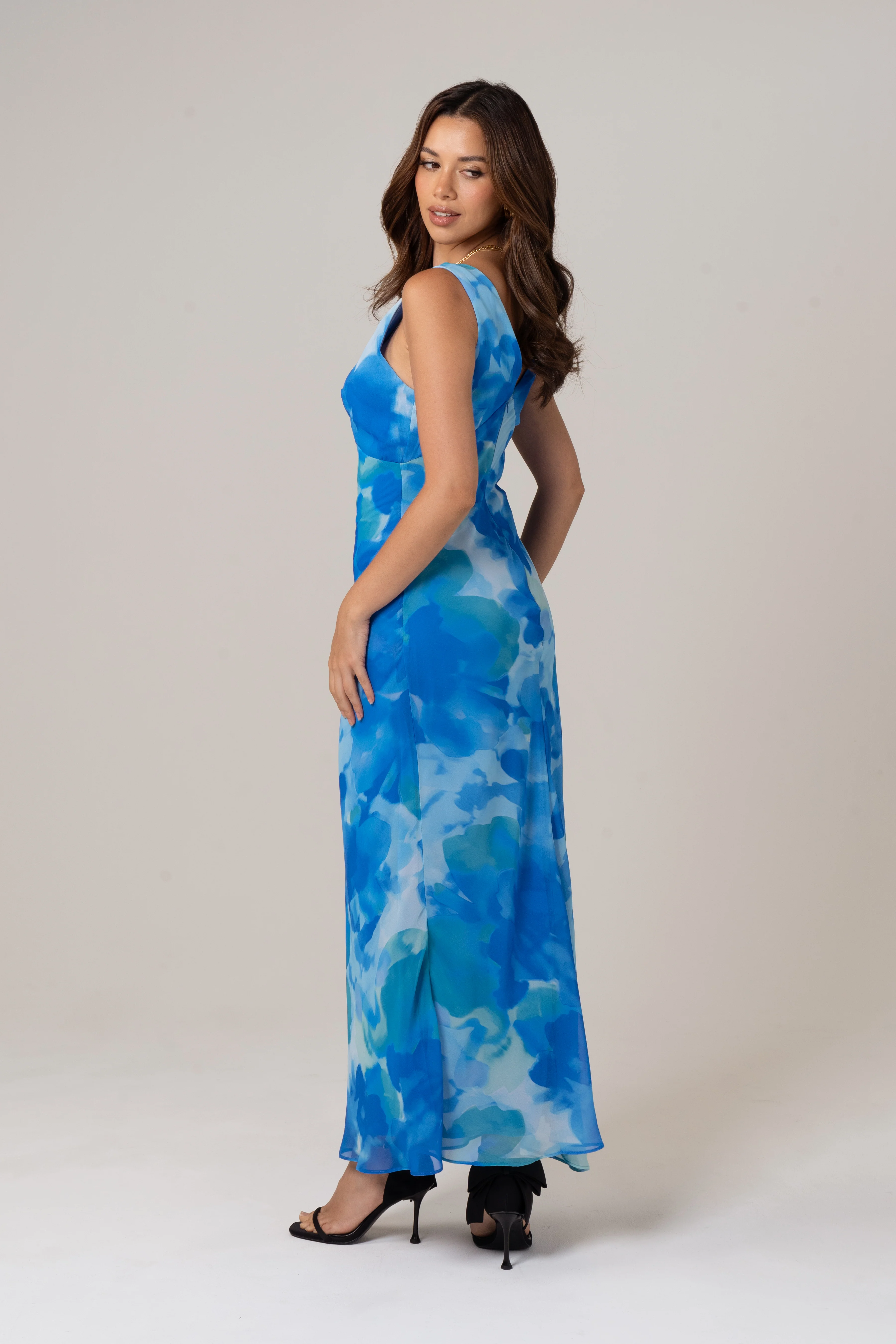 Bailey V-Neck Midi Dress - Image 21