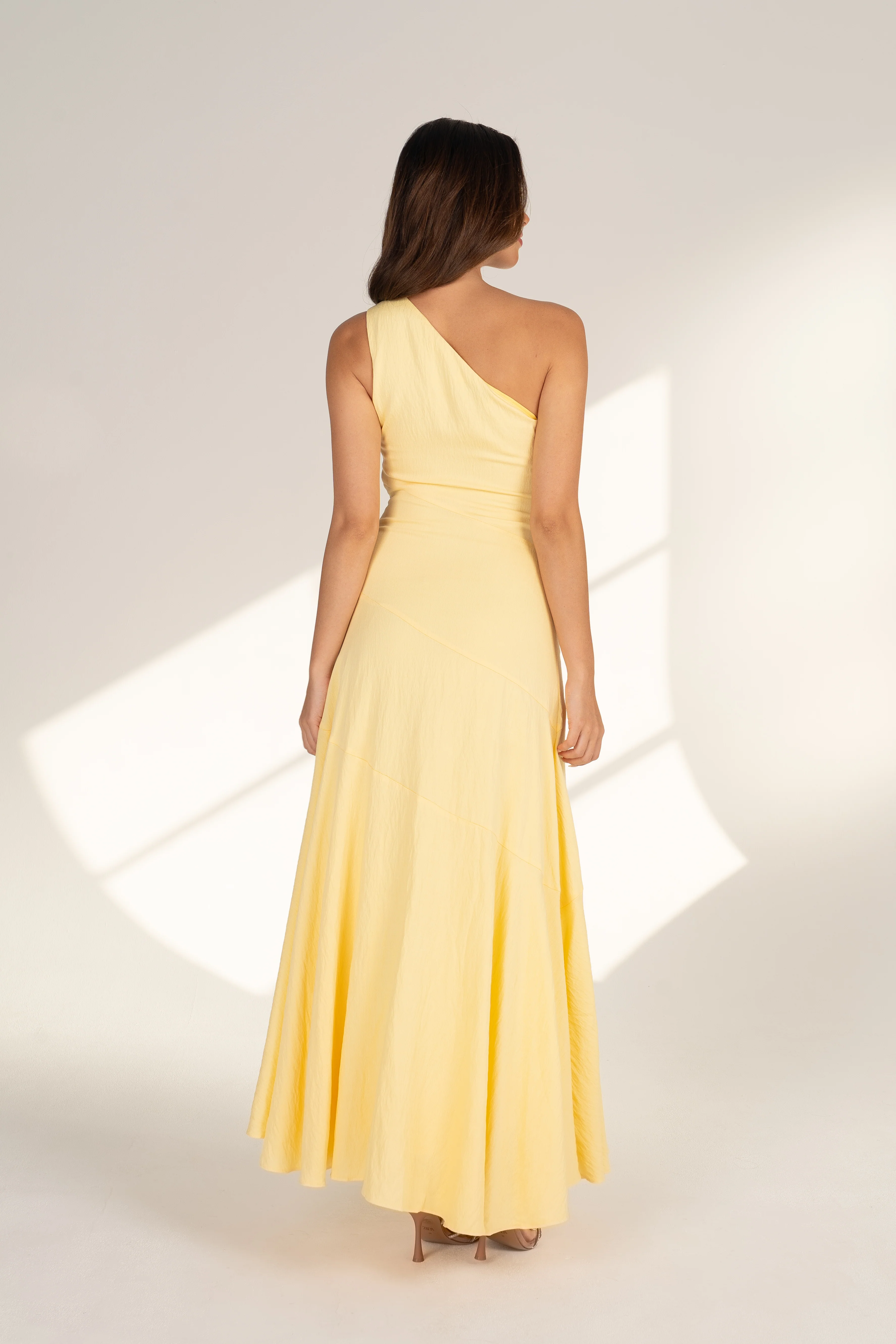Cindy One-Shoulder Yellow Midi Dress - Image 3