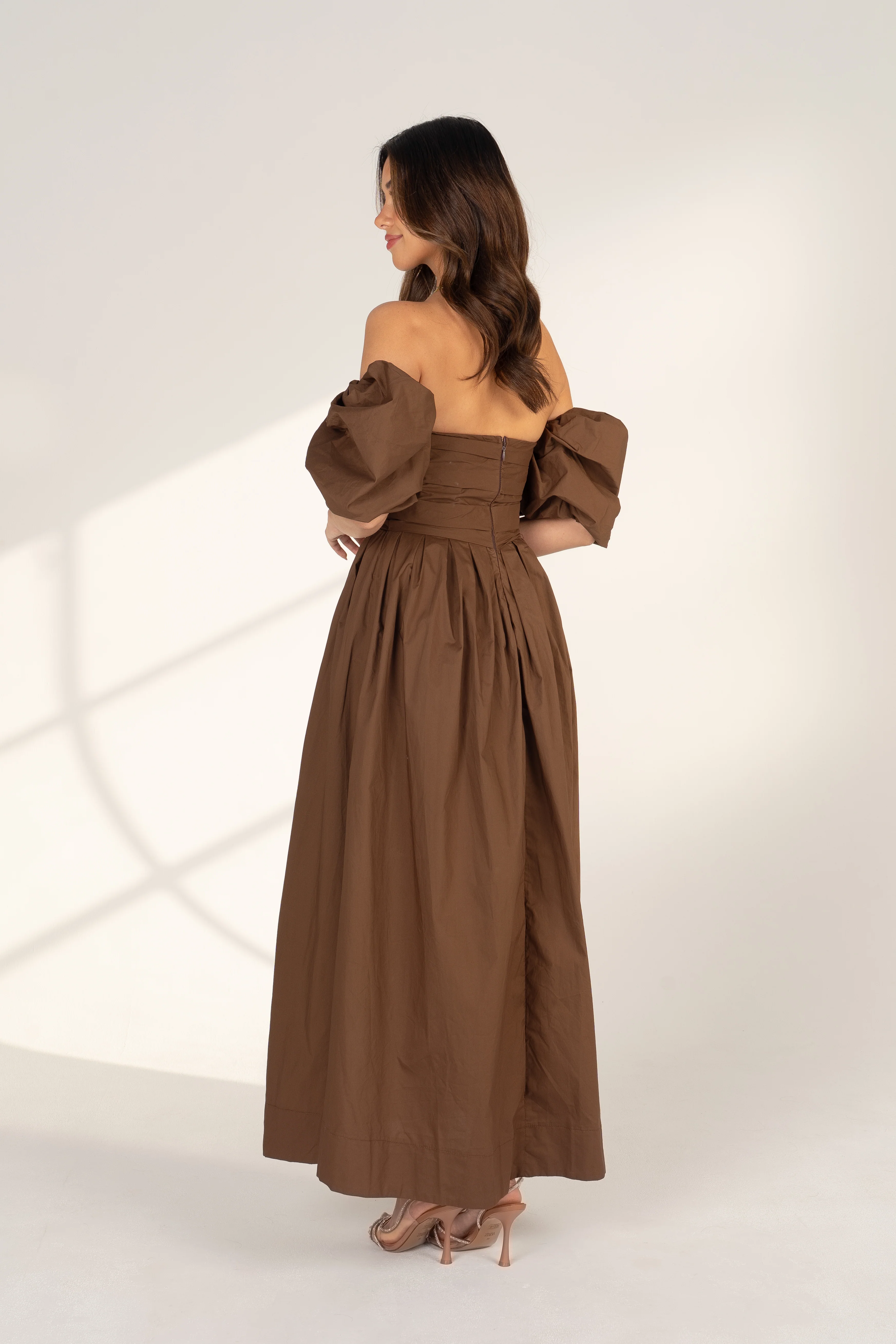Dahlia Off Shoulder Puffed Sleeve Midi Dress - Image 20