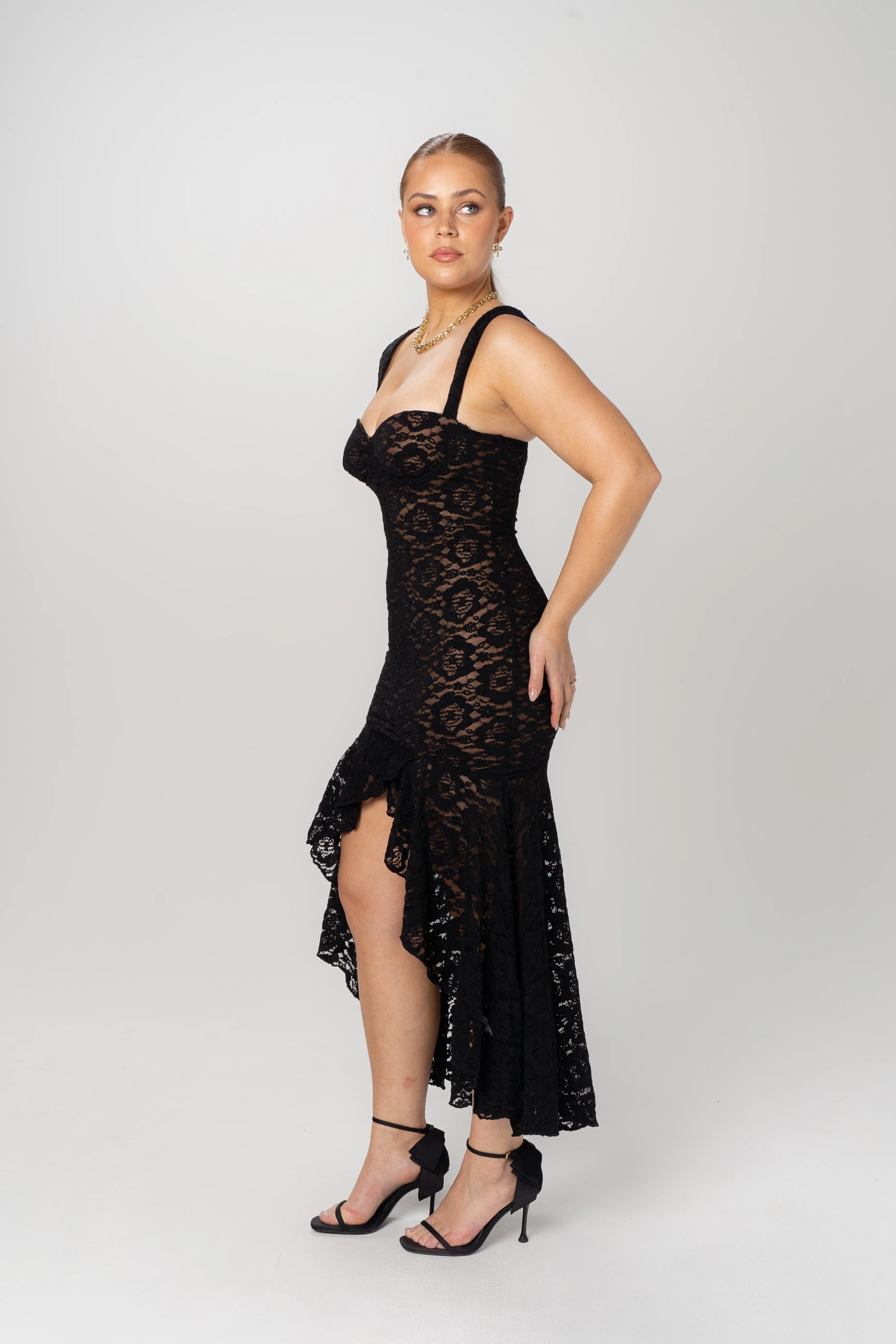 Elle Black Lace Midi Dress - Image 3