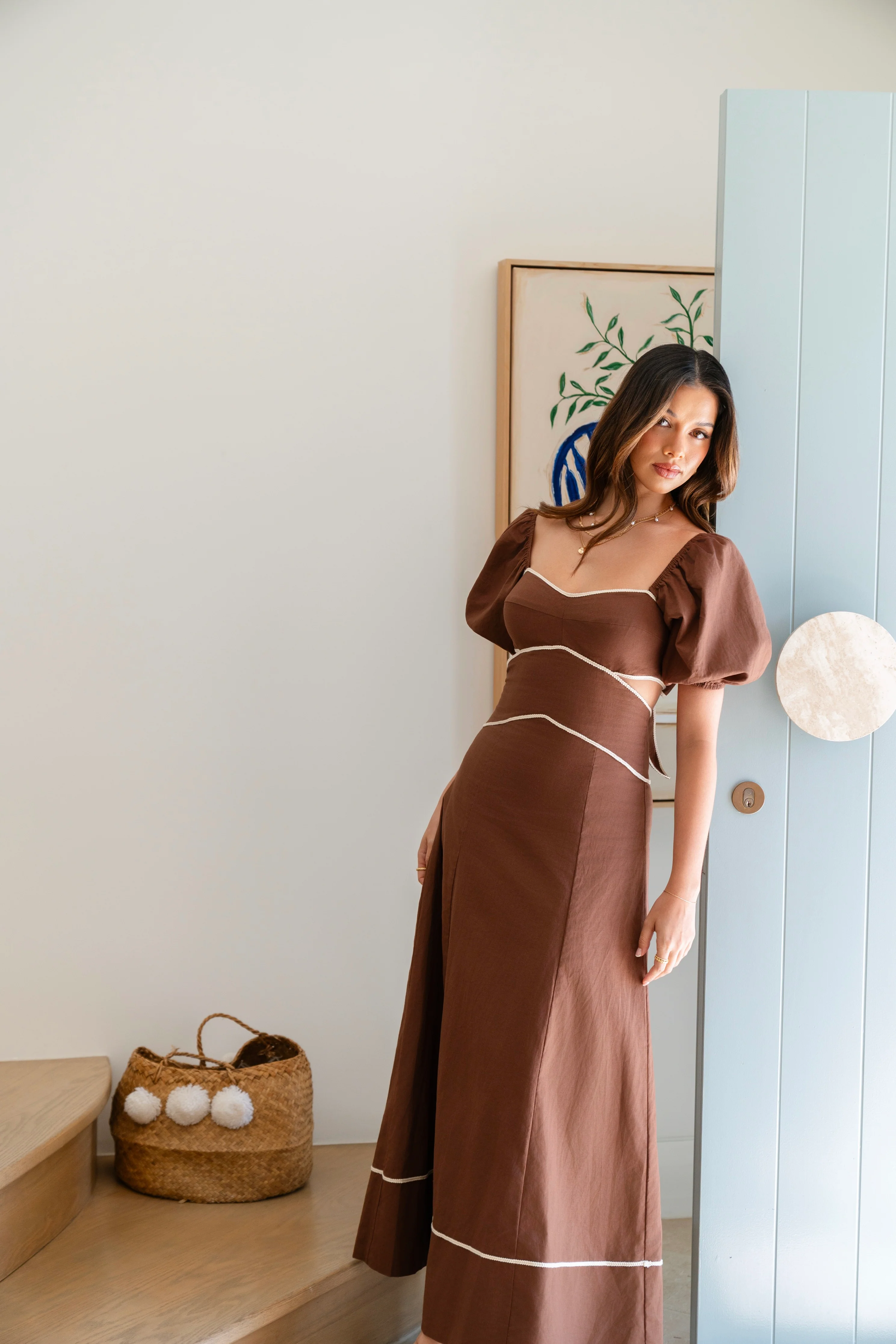 Emmy Contrast Trim Chocolate Midi with Puff Sleeves - Image 5