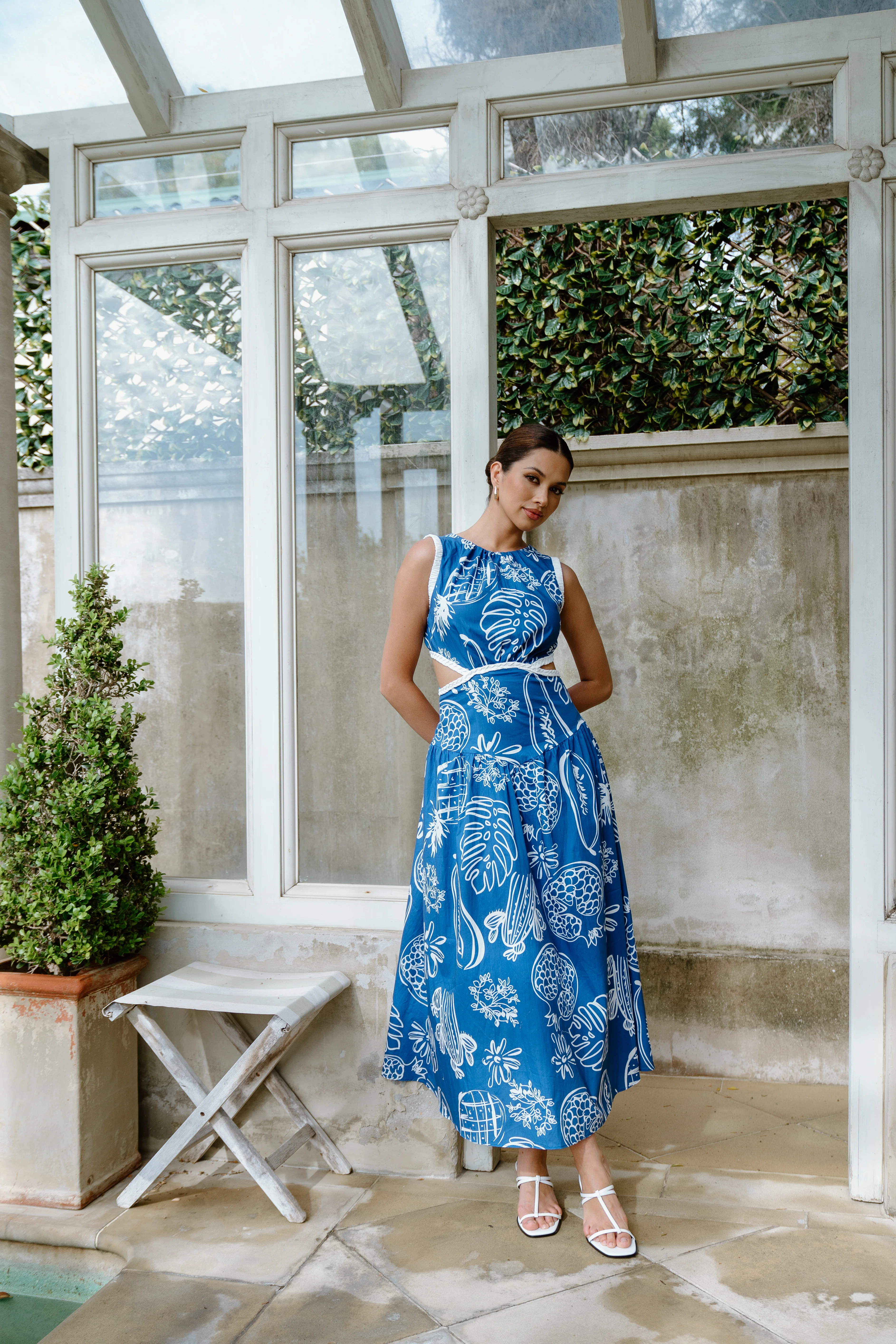 Isla Midi Dress with White Trim - Image 2