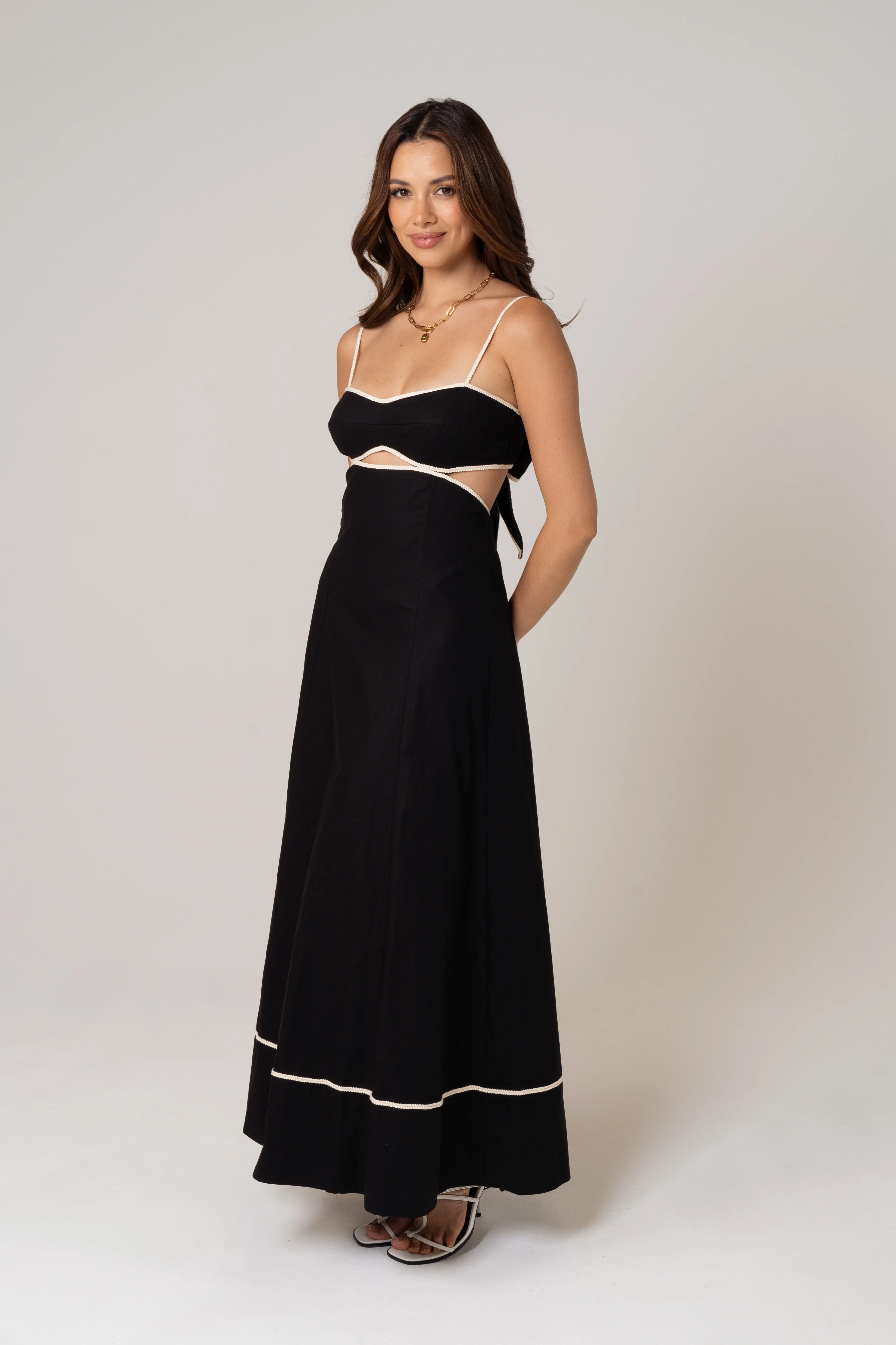 Melissa Linen Maxi Dress with Contrast Trims - Image 7
