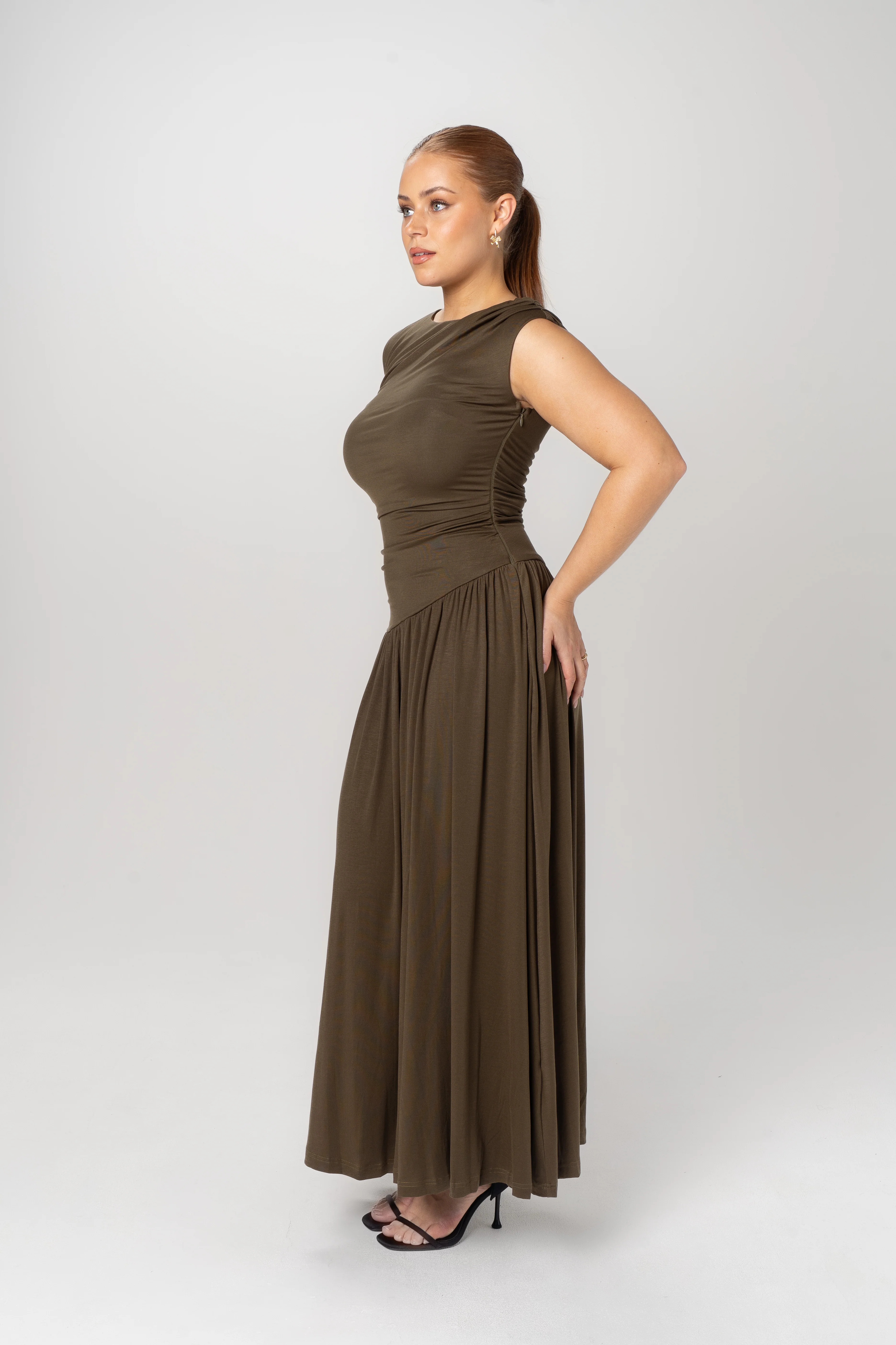 Niamh Asymmetrical Drop Waist Maxi Dress - Image 7