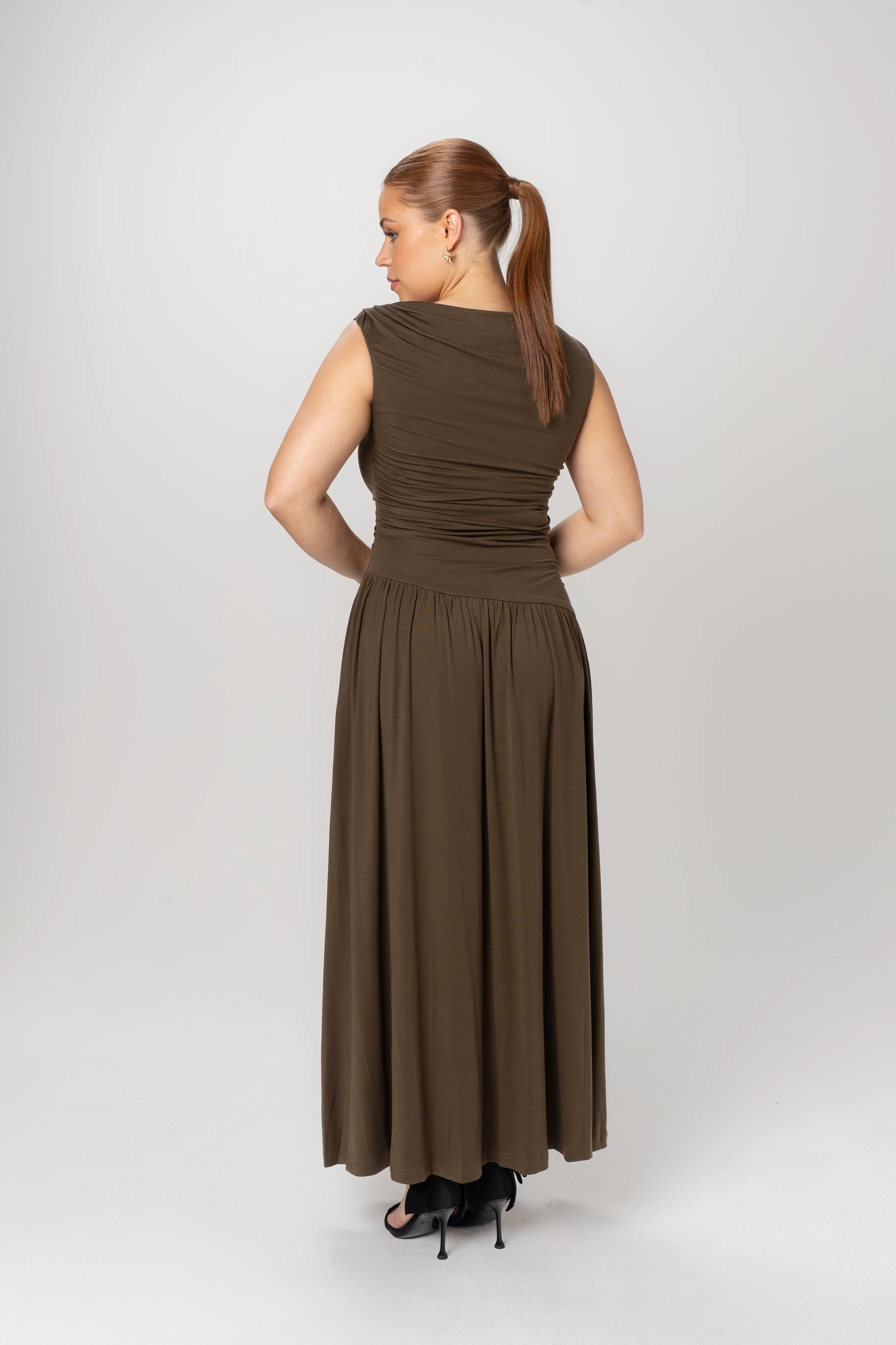 Niamh Asymmetrical Drop Waist Maxi Dress - Image 8