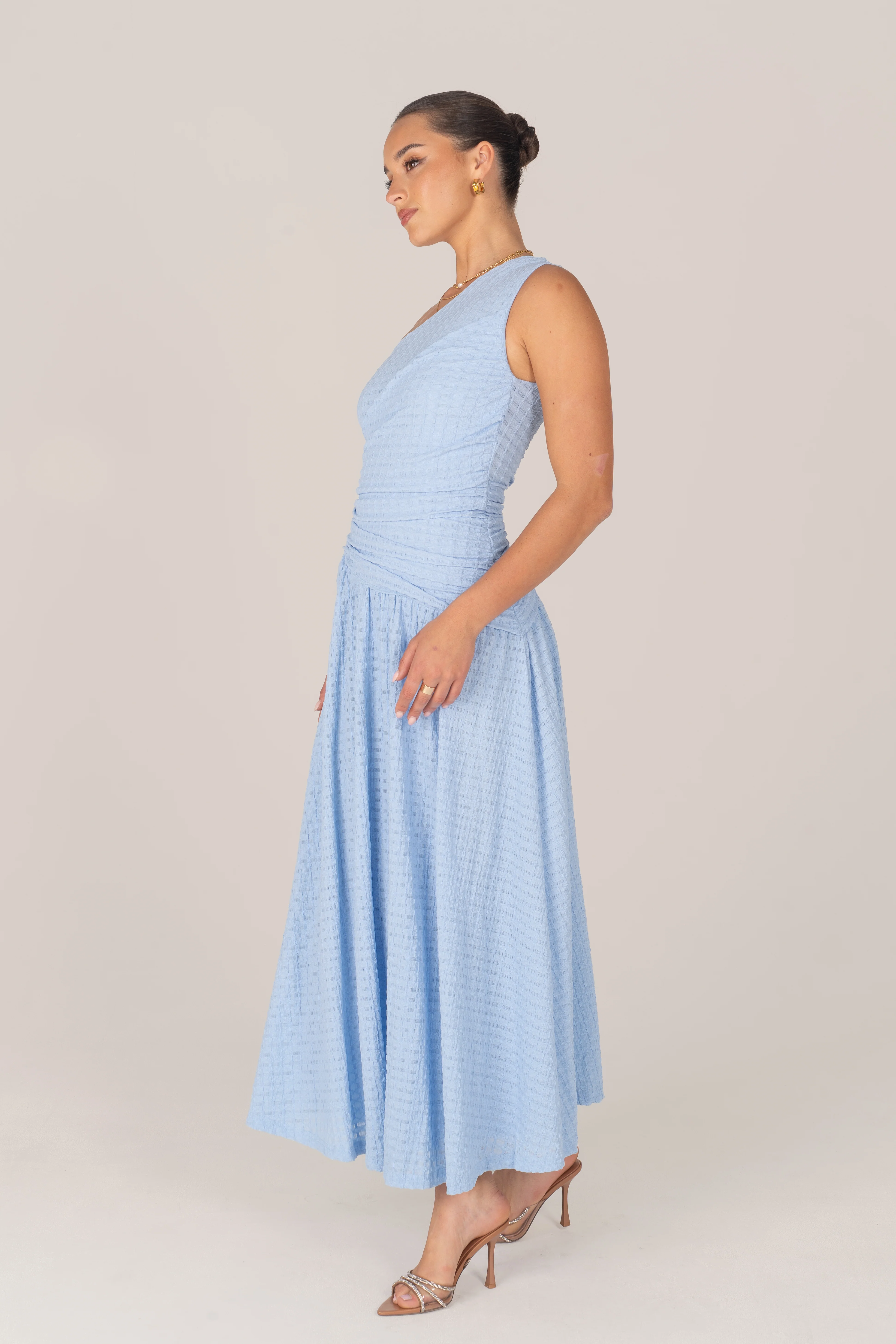 Tahlia One-Shoulder Blue Gathered Midi Dress - Image 2
