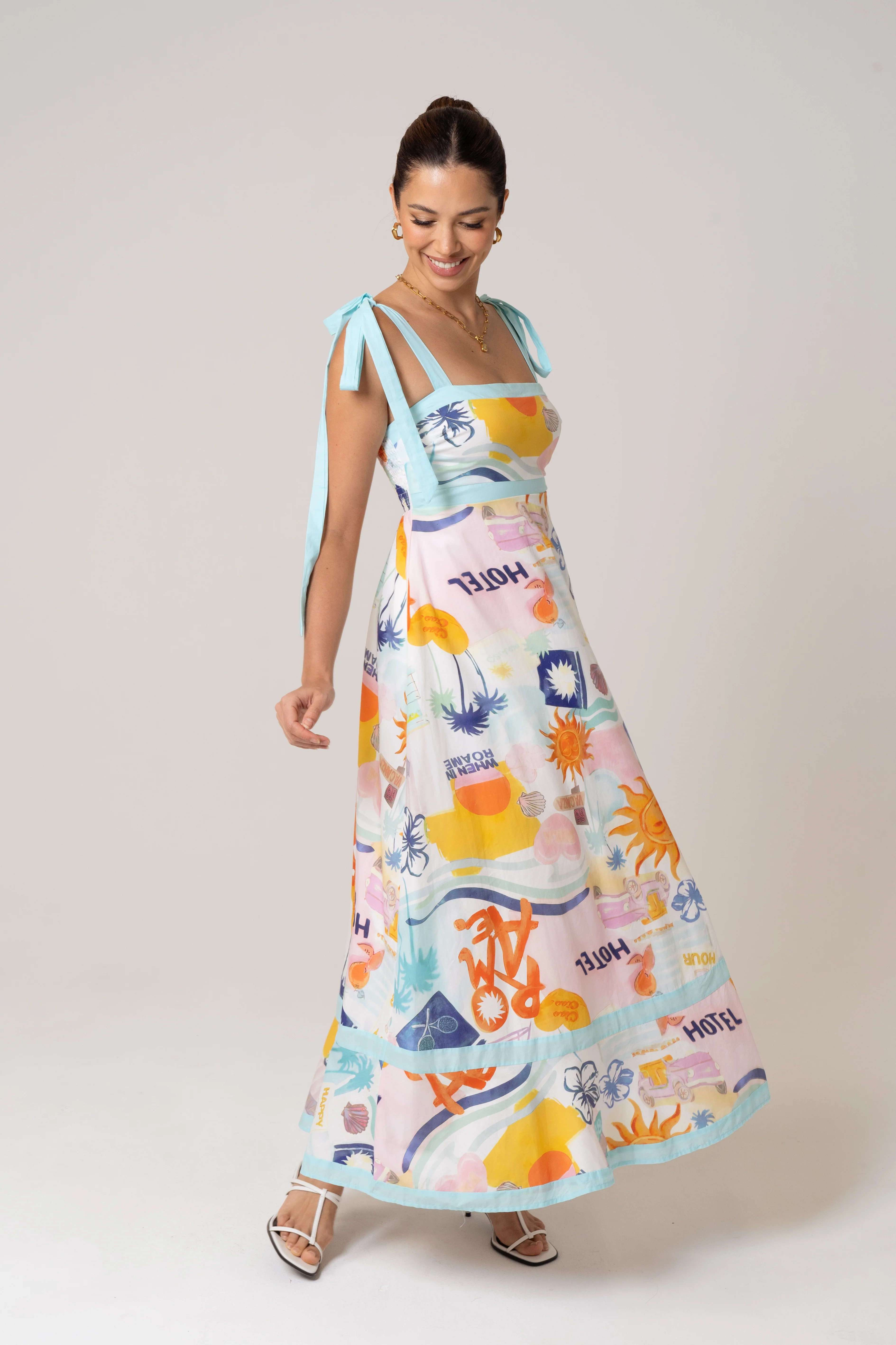Tanya Holiday Print Maxi Dress