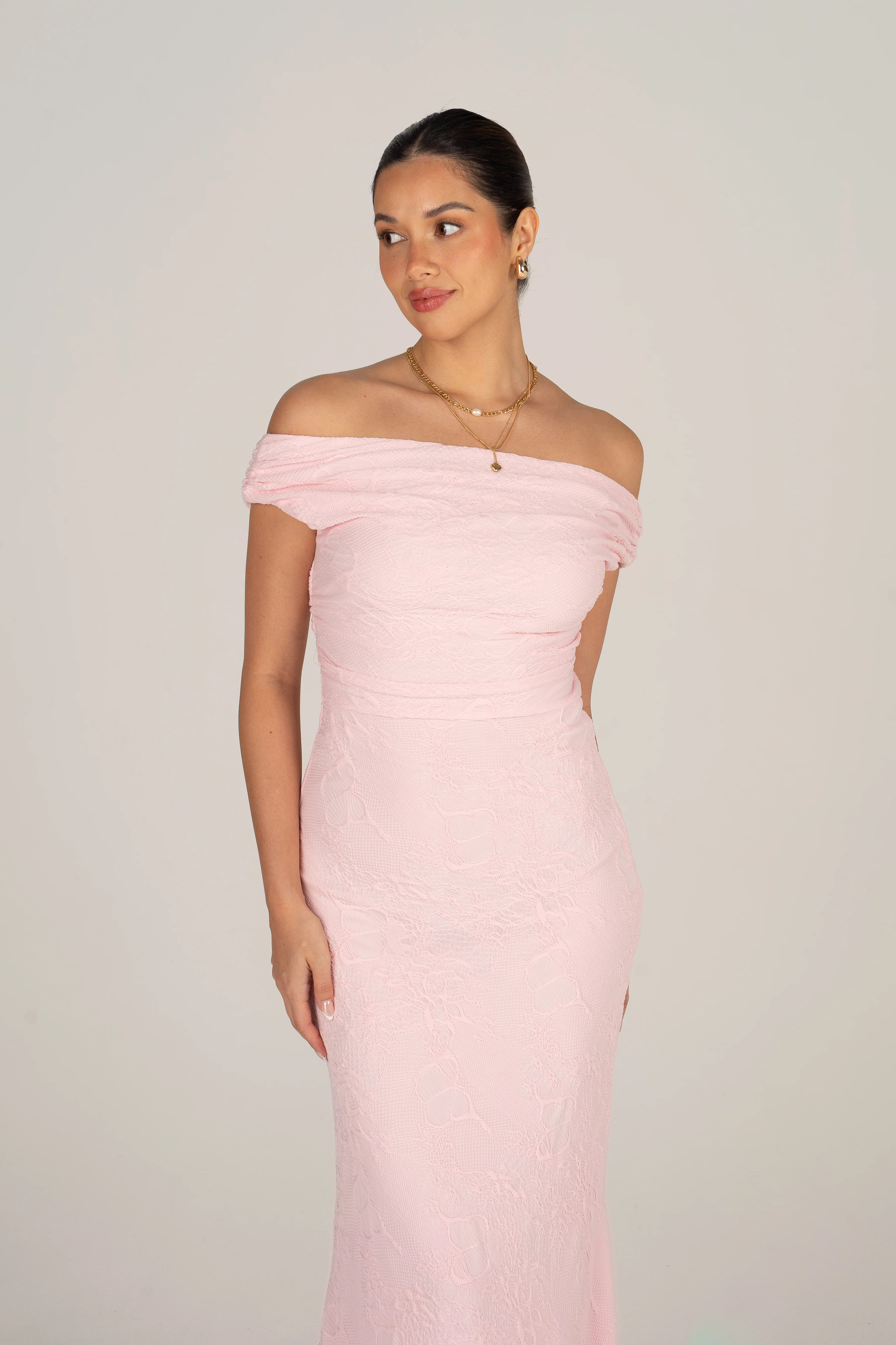 Teagan Off-Shoulder Pink Lace Midi - Image 4