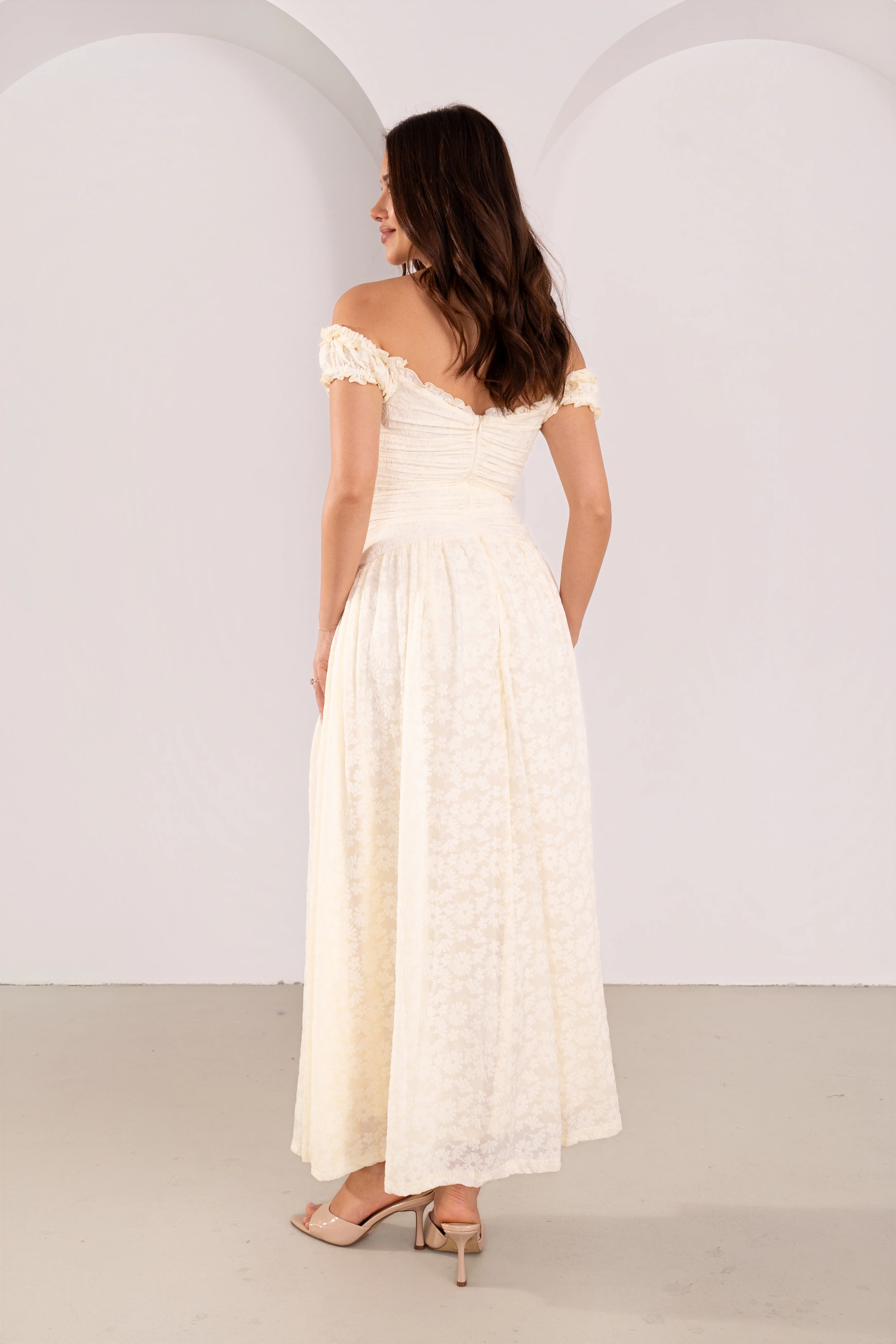 Xanthe Yellow Floral Midi Dress - Image 3